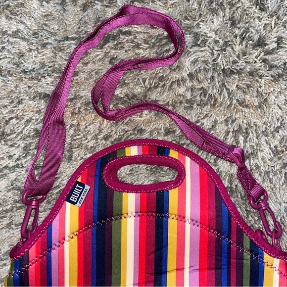 Built NY gourmet to go lunch striped tote bag - Picture 10 of 10